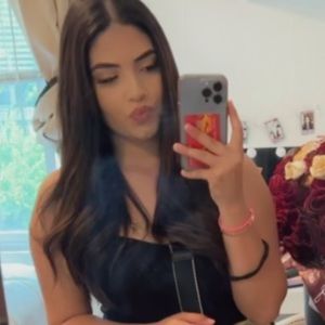 Meet your Posher, Stephanie